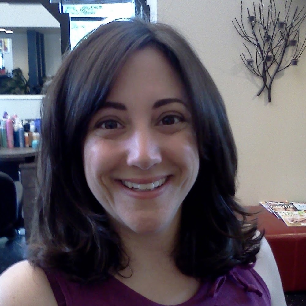 Meet your Posher, Pamela